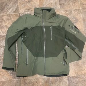 Arc’teryx sidewinder AR jacket